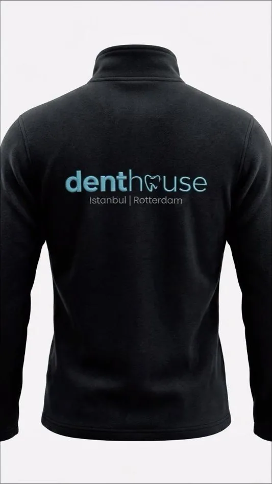 Zwarte fleece met geborduurd logo van Denthouse